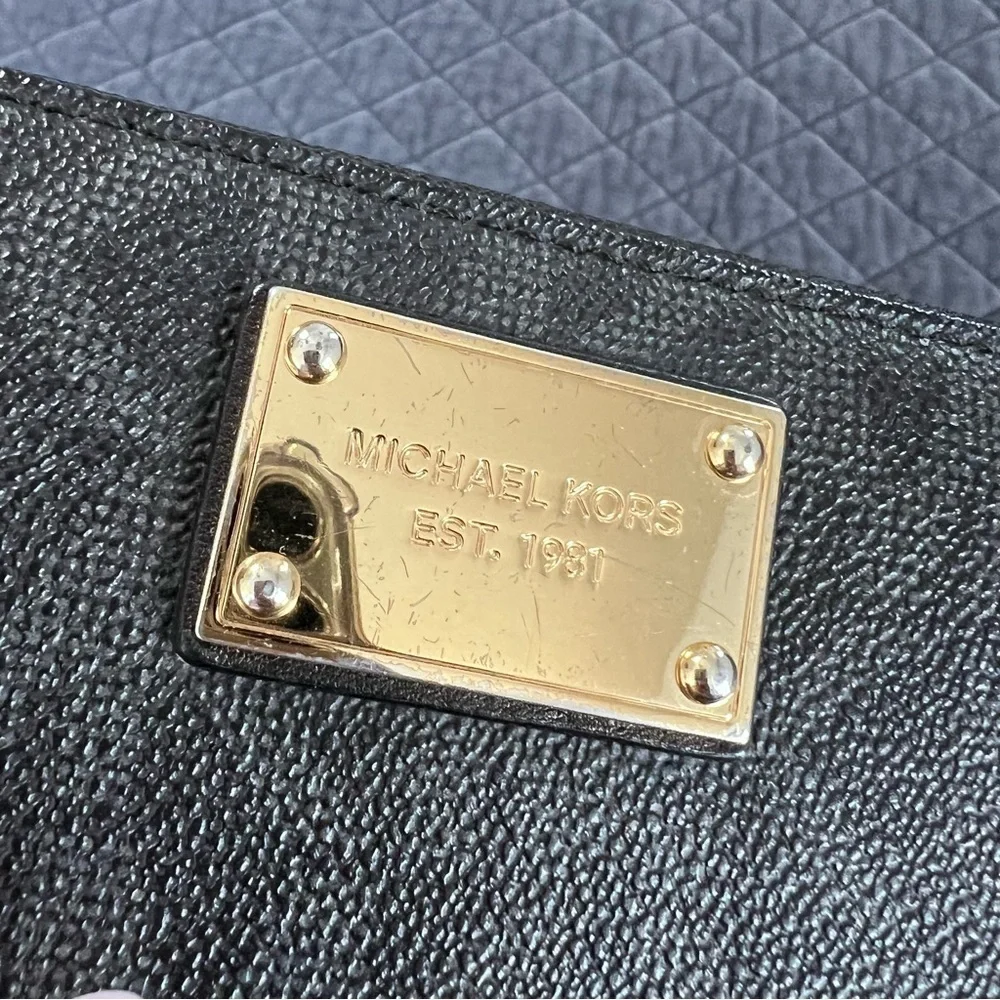 Michael Kors Monogram Wallet Logo Zip Around Black MK Leather